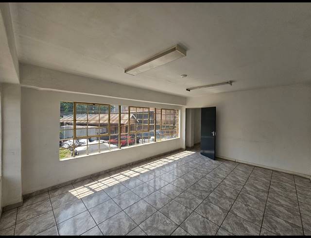 548M² WAREHOUSE TO LET IN MEADOWDALE